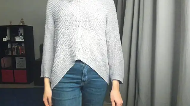 MollyCheiz online show from January 2025 11:04:01 PM