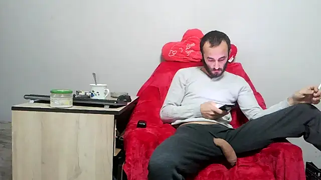 kisandgioni online show from February 2025 07:36:01 PM