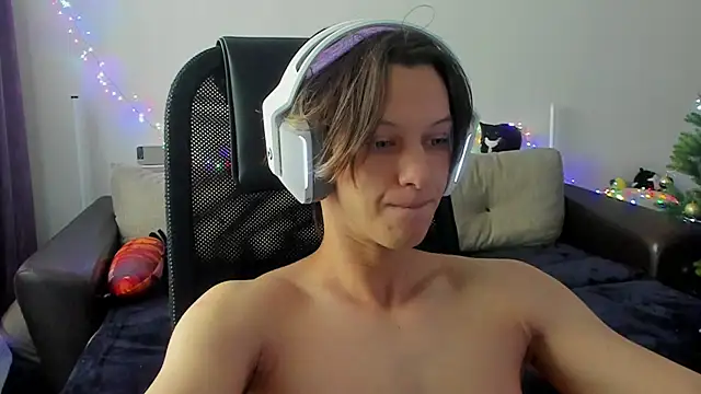 Ostin meow online show from December 2025 05:34:01 AM