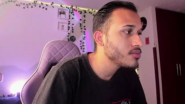 Raf brunette online show from January 2025 10:58:02 AM