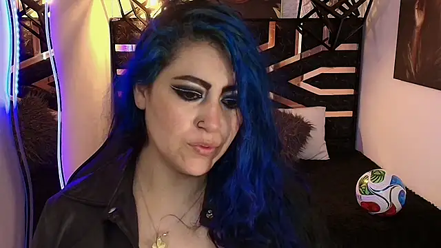 Snapshot of scarleth_blue chatting on June 2026 04:21:02 AM scarleth blue online show from June 2026 04:21:02 AM