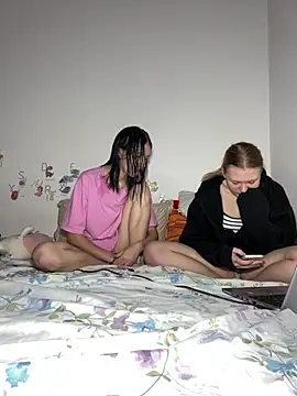 Snapshot of ella_grays chatting on May 2026 07:09:01 PM ella grays online show from May 2026 07:09:01 PM