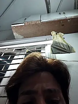 Snapshot of faaseel chatting on November 2025 06:08:01 AM faaseel online show from November 2025 06:08:01 AM