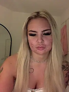 Snapshot of UKJuicyPrincess chatting on December 2024 06:26:02 PM UKJuicyPrincess online show from December 2024 06:26:02 PM