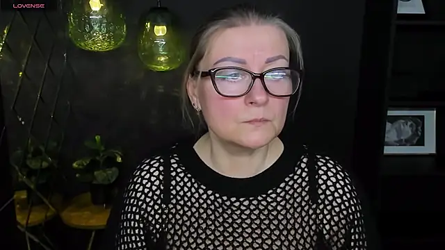 AlexandraKind online show from March 2025 08:46:02 PM