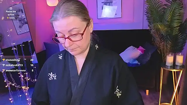 AlexandraKind online show from March 2026 01:51:01 AM