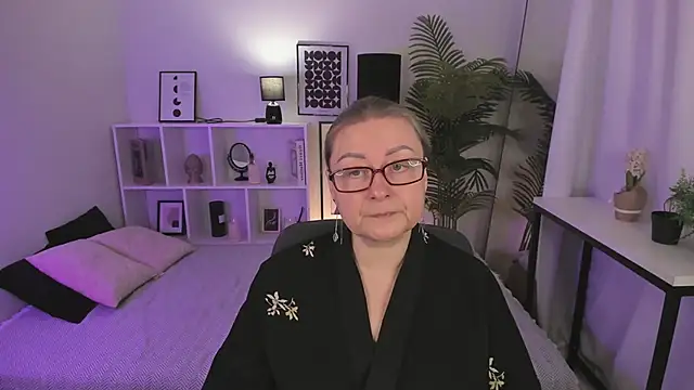 AlexandraKind online show from March 2026 08:37:02 PM