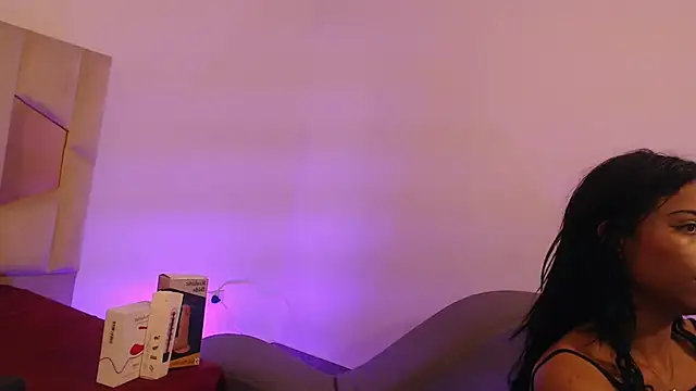 Snapshot of Andy_tay1 chatting on January 2025 06:56:01 AM Andy tay1 online show from January 2025 06:56:01 AM