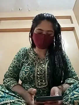 Magical Girl- online show from January 2025 03:20:01 AM