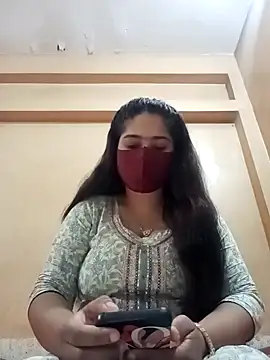 Magical Girl- online show from February 2025 07:40:01 AM