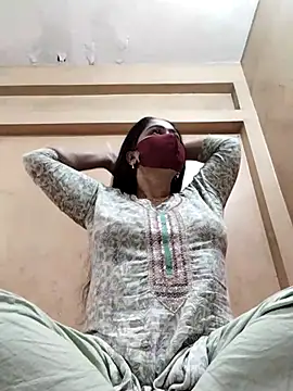 Magical Girl- online show from March 2025 06:35:02 AM