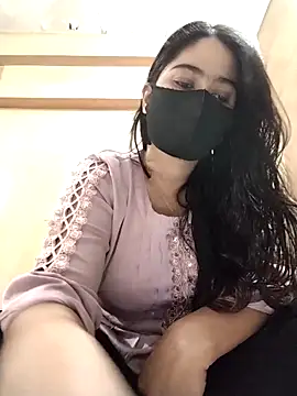 Magical Girl- online show from November 2025 03:38:02 AM