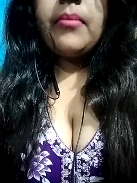 Snapshot of Love-Veronica chatting on February 2026 01:19:02 PM Love-Veronica online show from February 2026 01:19:02 PM