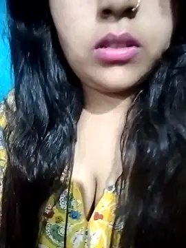 Snapshot of Love-Veronica chatting on February 2026 11:52:01 AM Love-Veronica online show from February 2026 11:52:01 AM