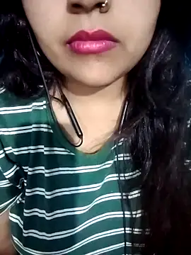 Snapshot of Love-Veronica chatting on April 2026 11:41:02 AM Love-Veronica online show from April 2026 11:41:02 AM