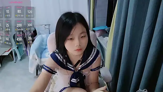 Lena-yyds online show from October 2025 06:39:02 PM