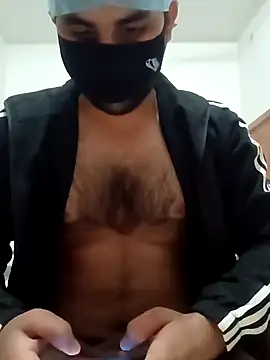 Snapshot of smartboy010101 chatting on February 2025 04:00:02 PM smartboy010101 online show from February 2025 04:00:02 PM