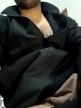 Snapshot of smartboy010101 chatting on February 2025 01:33:02 PM smartboy010101 online show from February 2025 01:33:02 PM