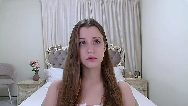 AgataAisitt online show from September 2025 05:16:01 PM