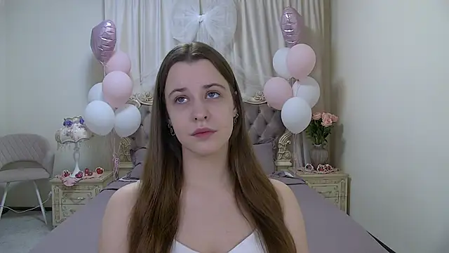 AgataAisitt online show from February 2026 05:33:01 PM