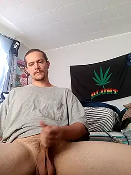 Snapshot of ChuckyyDee chatting on September 2025 08:08:01 PM ChuckyyDee online show from September 2025 08:08:01 PM