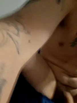 Snapshot of ChuckyyDee chatting on November 2025 10:34:02 PM ChuckyyDee online show from November 2025 10:34:02 PM