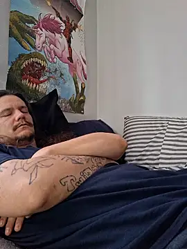 ChuckyyDee online show from April 2026 07:05:02 PM