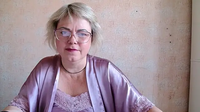 sweetsunset11 online show from September 2025 04:38:01 AM