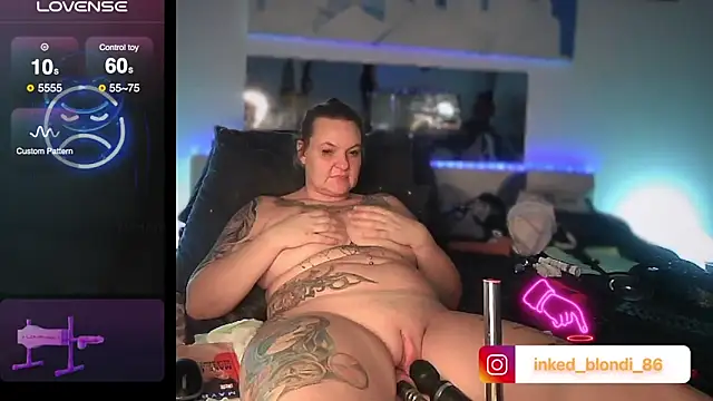 Inked blondi online show from February 2025 05:52:02 AM