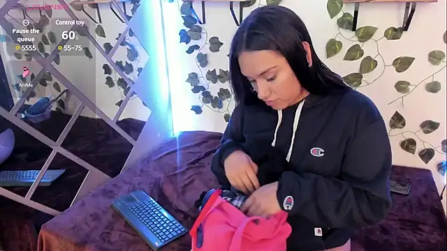 Megan sophia2 online show from February 2025 01:09:02 PM