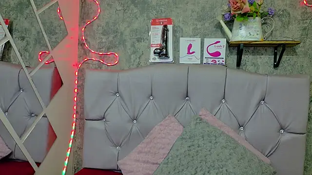 Megan sophia2 online show from October 2025 10:33:01 AM