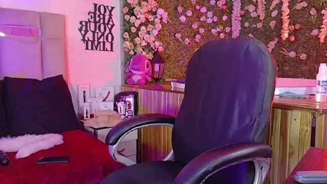 natacha  black  online show from November 2025 11:36:02 PM