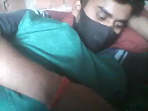 Snapshot of imissyoumylove14 chatting on December 2024 06:01:02 AM imissyoumylove14 online show from December 2024 06:01:02 AM