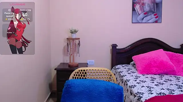 sara florez1 online show from September 2025 01:13:02 PM