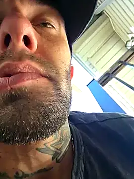 Snapshot of Fuckboy4public chatting on September 2025 09:28:02 PM Fuckboy4public online show from September 2025 09:28:02 PM