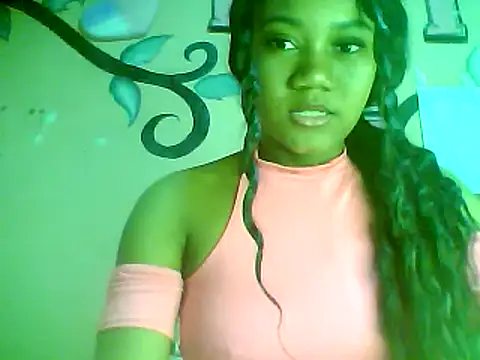 Snapshot of Fariana01 chatting on January 2025 09:51:02 PM Fariana01 online show from January 2025 09:51:02 PM