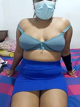 Snapshot of Masha_123 chatting on March 2026 02:45:02 AM Masha 123 online show from March 2026 02:45:02 AM