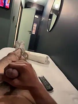 bigDickRaid online show from May 2026 09:45:01 PM