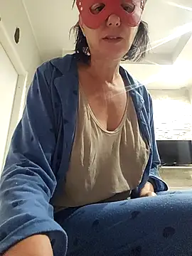 Vagabondainnamorata online show from October 2025 04:02:02 AM