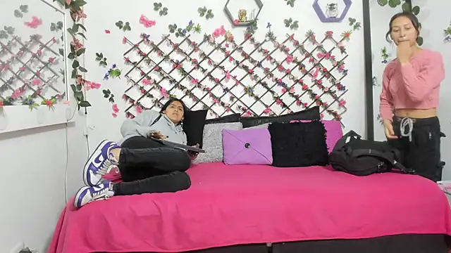 abby eemily online show from February 2025 11:33:01 AM