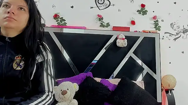 abby eemily online show from October 2025 12:06:01 PM