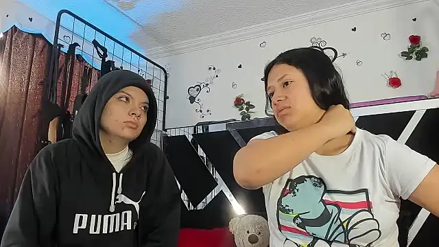 abby eemily online show from November 2025 12:08:02 PM