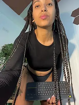 LollaByer online show from March 2026 10:49:02 PM