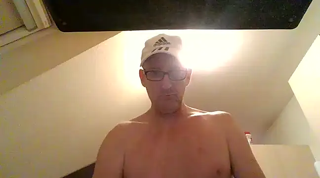 nacktchiller1076 online show from December 2024 09:51:01 AM