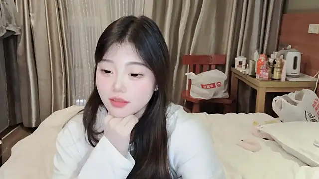 yangyang-1115 online show from February 2025 01:05:01 PM