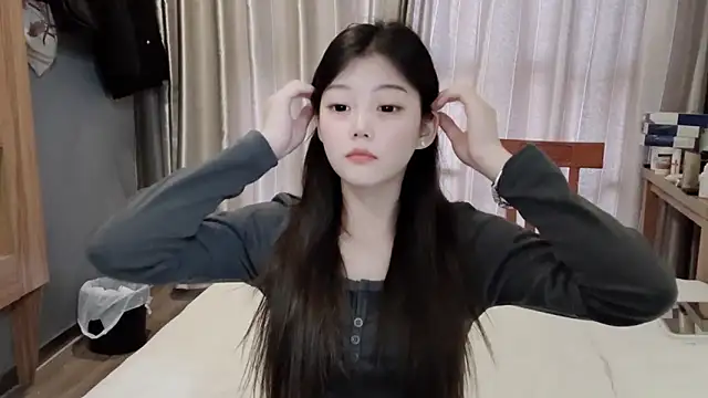 yangyang-1115 online show from February 2025 08:59:02 AM