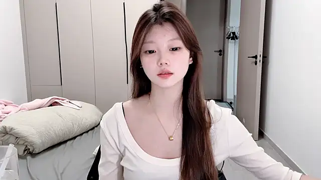 yangyang-1115 online show from October 2025 04:10:01 AM