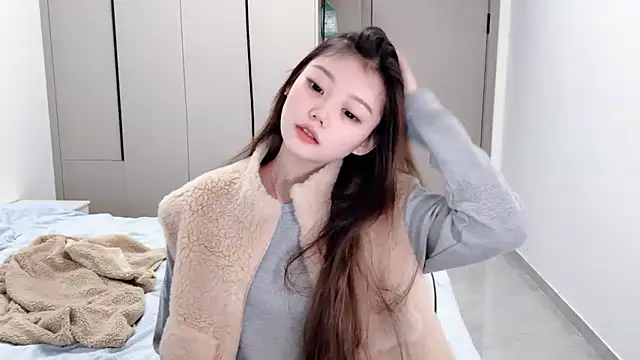 yangyang-1115 online show from October 2025 04:56:01 AM