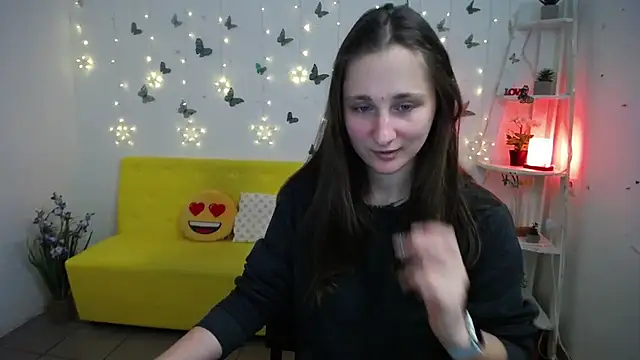 MichelLeee online show from April 2026 11:31:01 AM