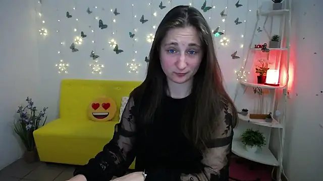 MichelLeee online show from April 2026 05:10:02 AM